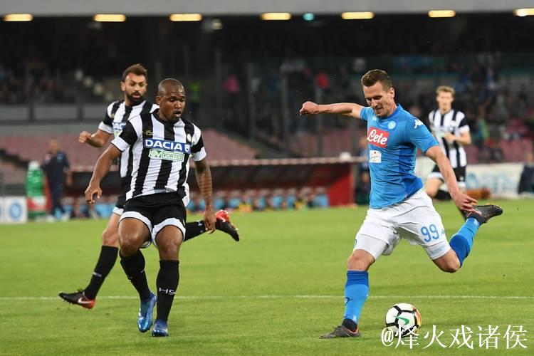 半场: 乌迪内斯0-0那不勒斯,场面较为平淡,两队机会寥寥 半场: 乌迪内斯0-0那不勒斯,场面较为平淡,两队机会寥寥