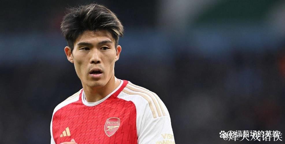 ESPN：富安健洋今晚抵达阿姆斯特丹，明天接受阿贾克斯体检